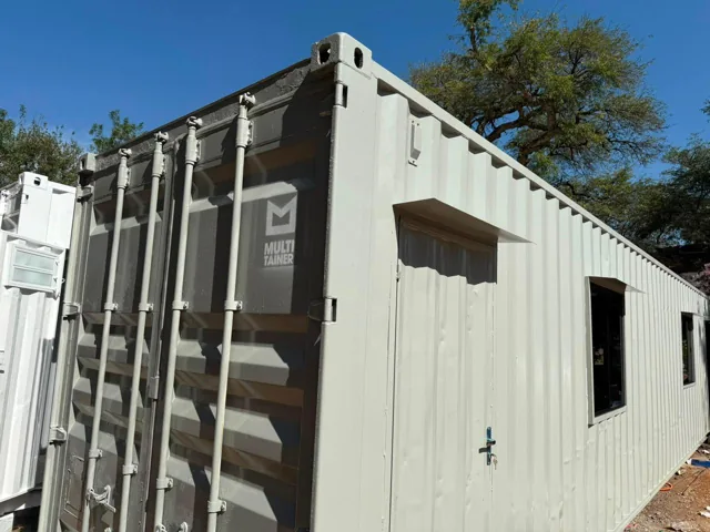 Dormitorio de obra 40' - obra de Multitainer en contenedor